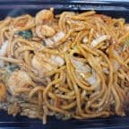 Best Shrimp Lo Mein in Manchester, CT