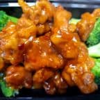Best General Tso's Chicken in Manchester, CT