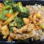 Best Chicken with Garlic Sauce (Dinner Combo) in Manchester, CT