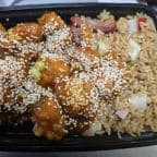 Best Sesame Chicken (Dinner Combo) in Manchester, CT