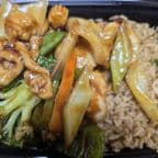 Best Chicken with Mixed Vegetables (Dinner Combo) in Manchester, CT